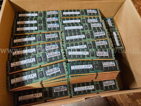Samsung 32GB PC4 Server RAM - Lot of 500 Sticks DDR4 Memory β