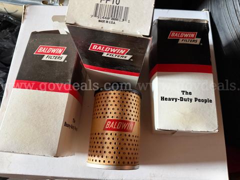 LOT OF 3 Baldwin Filters Pf10 Fuel Filter 4-7/8 X 3 X 4-7/8 In MADE IN USA *WILL SHIP*