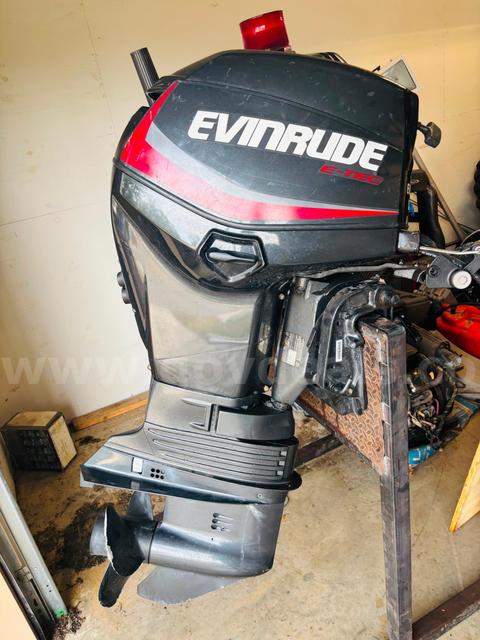 Evinrude 40 E-Tec Outboard w/tiller handle