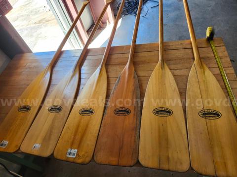 LOT OF (6)  FEATHER BRAND WOODEN  PADDLES 5 FOOT LONG