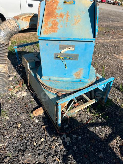 Goosen bale chopper