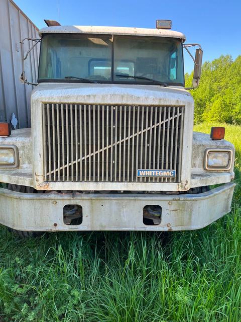 1995 WhiteGMC WG
