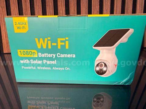 Free Shipping - New 1440P Wireless Solar Security Camera with Auto Tracking & Night Vision