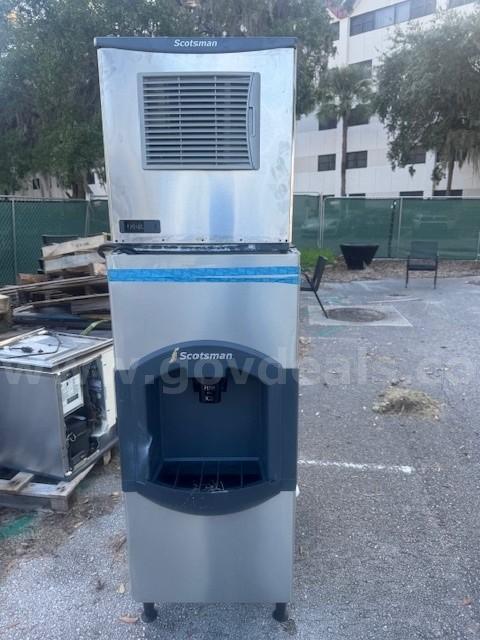 Scotsman Commercial Ice Machine and Compressor
