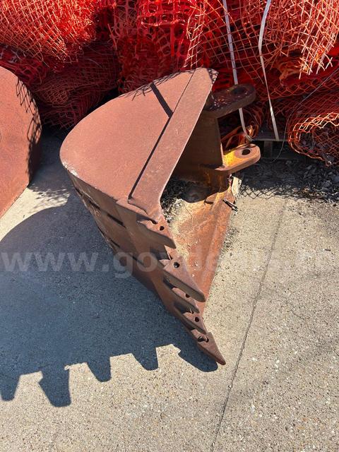Tractor Bucket