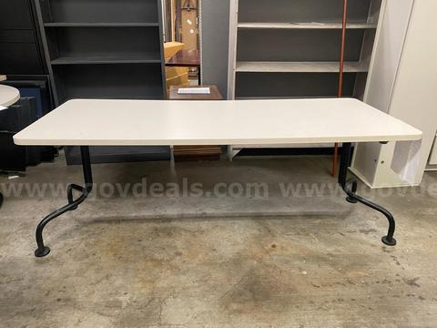 Laminate Table