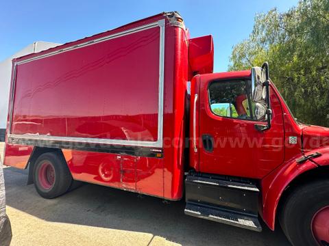 2014 Freightliner M2 106 Refrigerated Box Truck | Cummins ISB 6.7L Diesel | Reefer