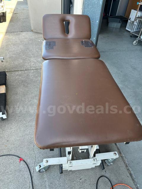 Armedica AMBA Series Therapy Table
