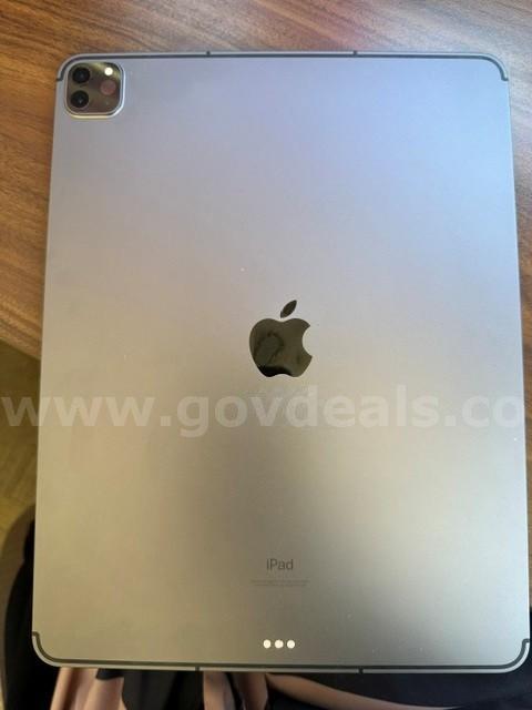 Apple iPad Pro- Accessories NOT included