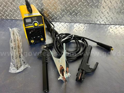 FREE SHIPPING - New In Box - Stick Welder Machine 110V 120A