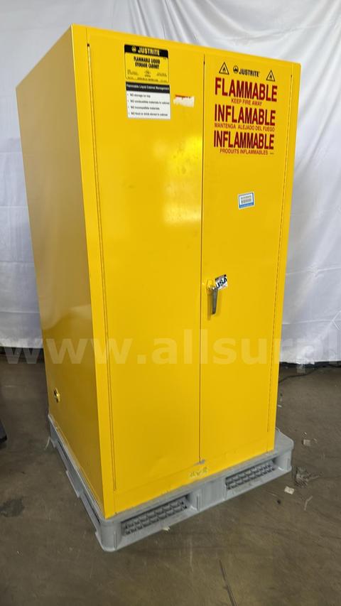 Justrite 25600 Flammable Liquid Storage Cabinet, 60 Gallon, Manual-Close Doors