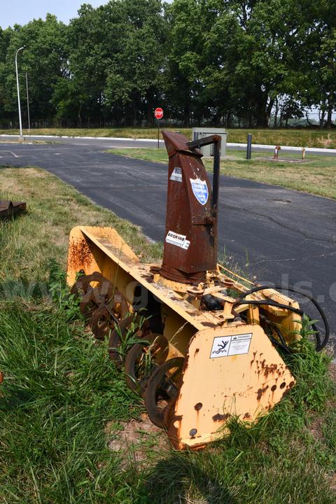 Erskine Model 1812 Snow Blower