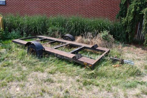 1979 SP Constr Trailer