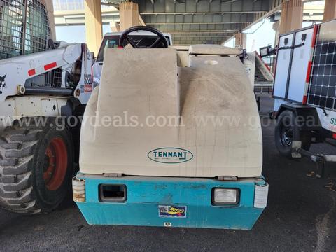 2007 TENNANT 7300