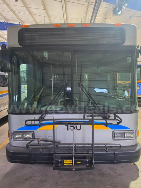 2005 Gillig Low Floor