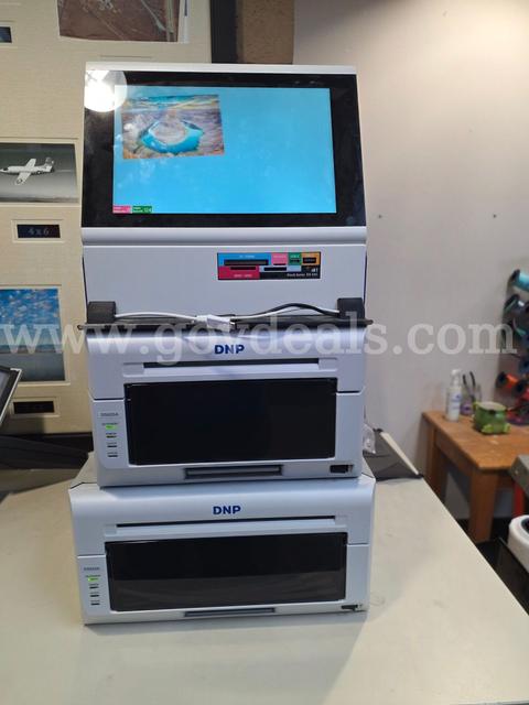 Snap Lab DNP Kiosk system with 8x10 printer for Kiosk System