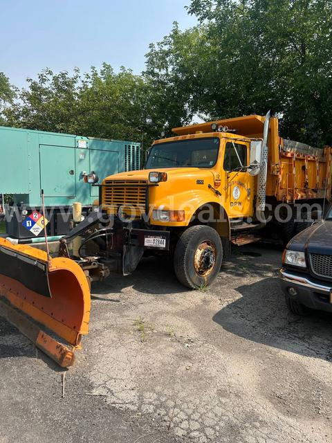 2001 International Dump Truck