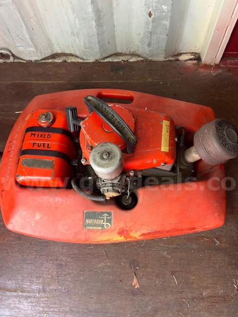 Float pump waterpus