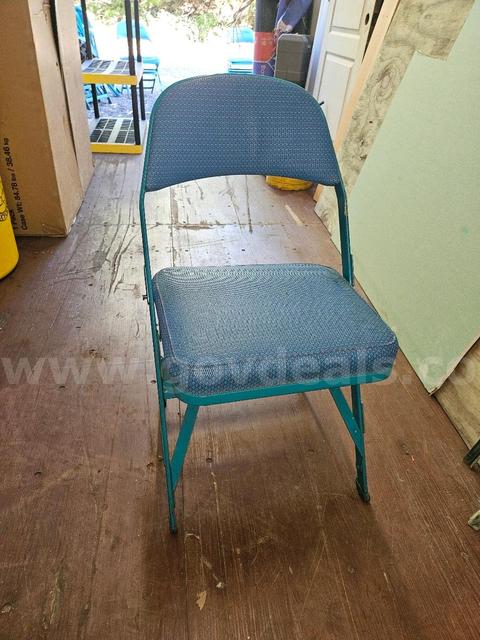43 Blue Padded Metal Folding Chairs