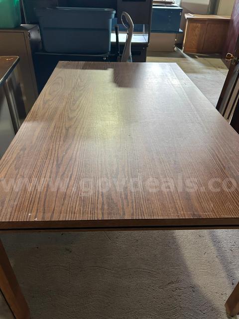 6 foot table