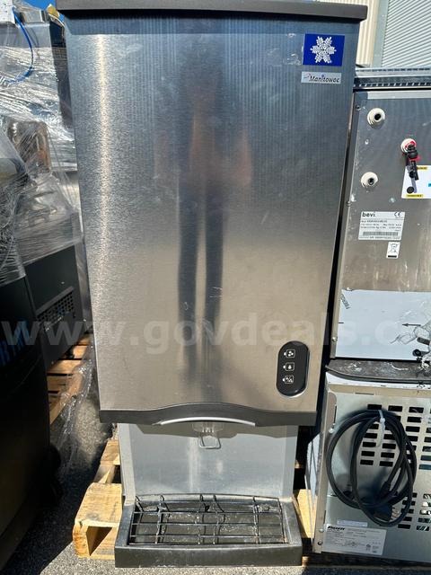 Manitowoc RNS20A-161 Nugget Ice Maker with Dispenser