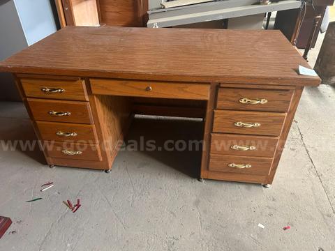 wood office desk