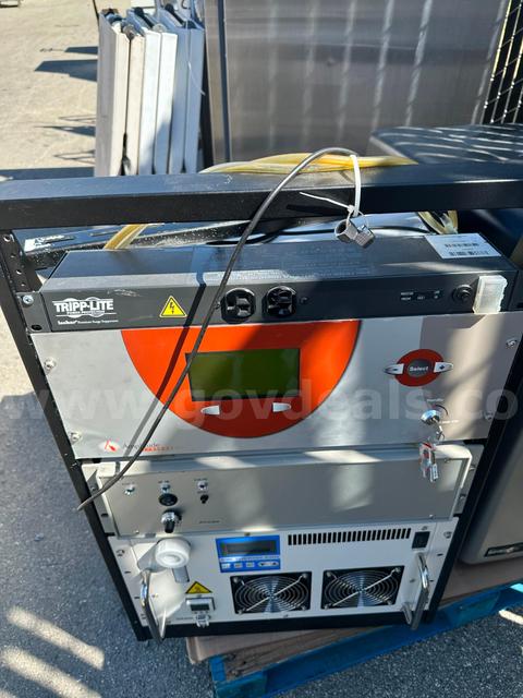 SMC Thermo-Con HECR008-A5-P Precision Thermoelectric Chiller / Temperature Control Unit