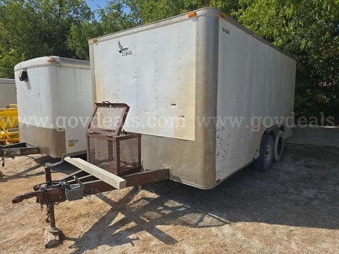 2014 Lark United Manufacturing VT8.5X16TA2-7000 T/A Enclosed Trailer
