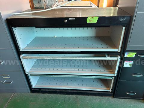 3 lateral file cabinets lot 10