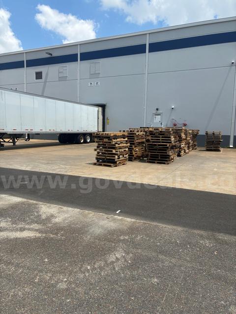 Wood Pallets - Used Lot of 170