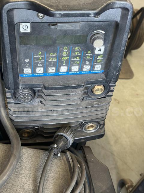 Miller Dynasty 210 Welder