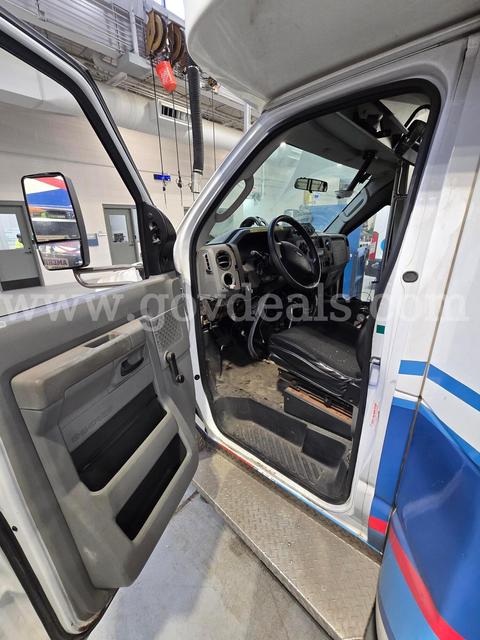 2017 Ford E 450
