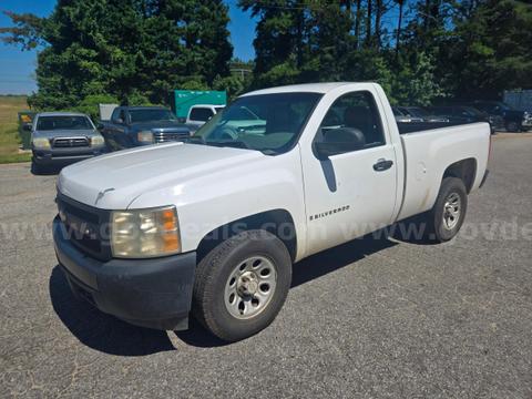 2007 Chevrolet Silverado 1500 Work Truck 4WD