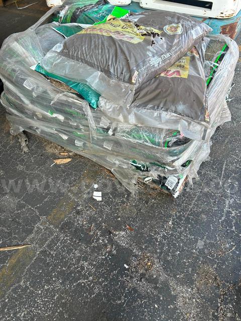 Top soil, Vigaro approximately 25 bags