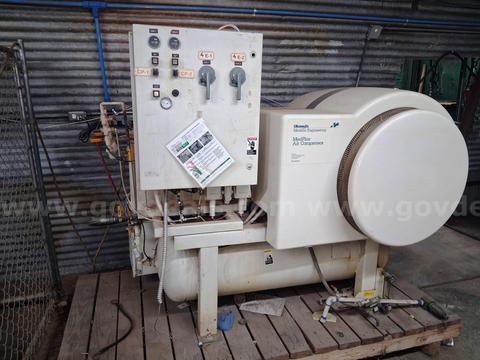 Olmeda Med Plus Dual Air Compressor – Excellent Working Condiiton!