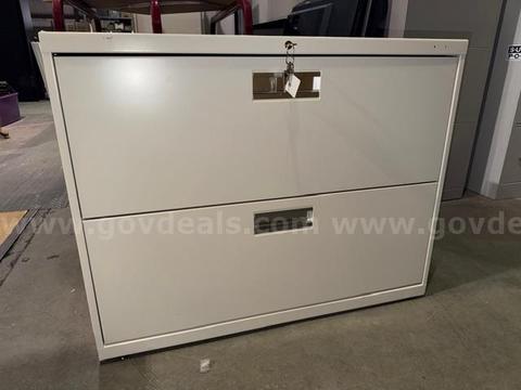 Lateral File Cabinet with Key