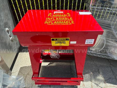 Justrite Model 27110 Flammable Liquid Safety Rinse Tank – Floor Standing, 11 Gallon