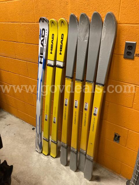 Lot of 7 NEW Pairs of Skis - no bindings