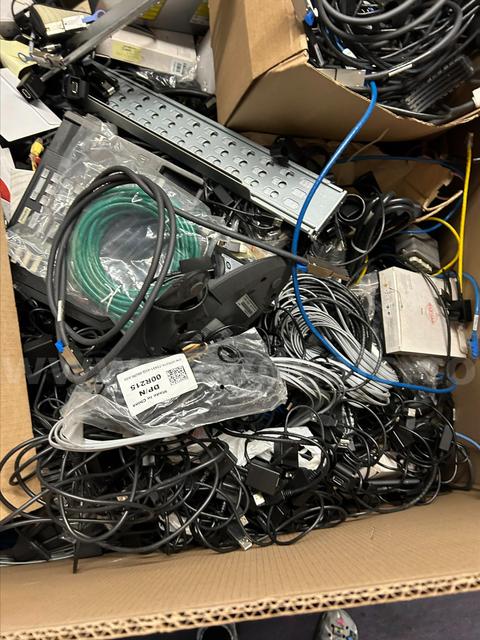 UPS Wires
