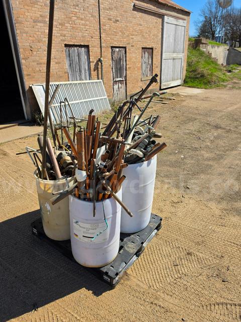 Lot 1 of copper waste.