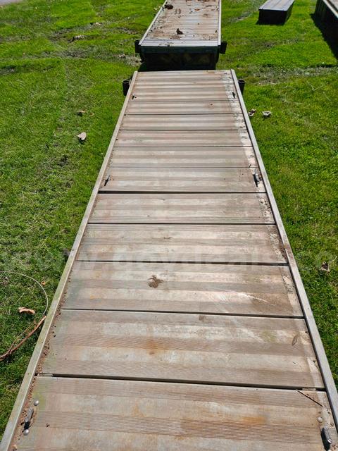 Aluminum dock