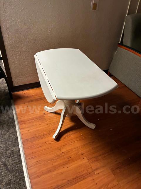 Round Table