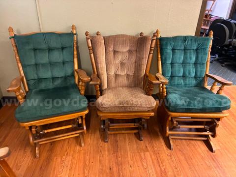 Lot of 3 rocker/gliders