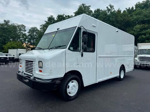 2019 FORD F59 STEPVAN, PARCEL DELIVERY VAN