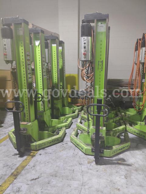 Used Hetra and Sefac Lifts