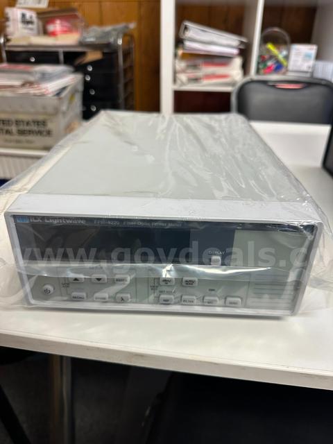ILX Lightwave FPM-8220 Fiber Optic Power Meter