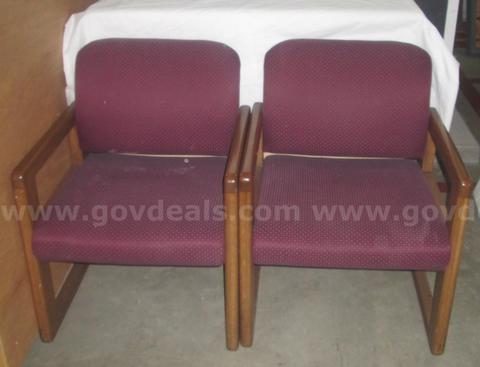 A lot of miscellaneous reception chairs