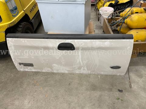 ford f250 pickup tailgate