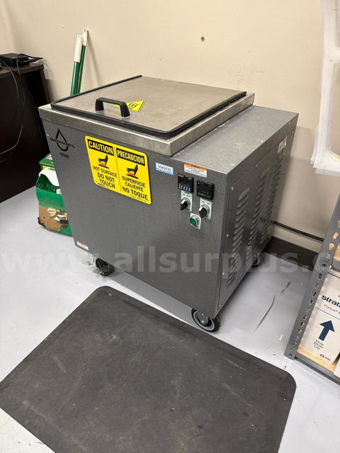 Omegasonics 1900BT Industrial Ultrasonic Cleaner