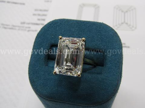 18k Yellow Gold Ring with 10.39 ctw Emerald Cut Lab Grown Diamond w/IGI Report